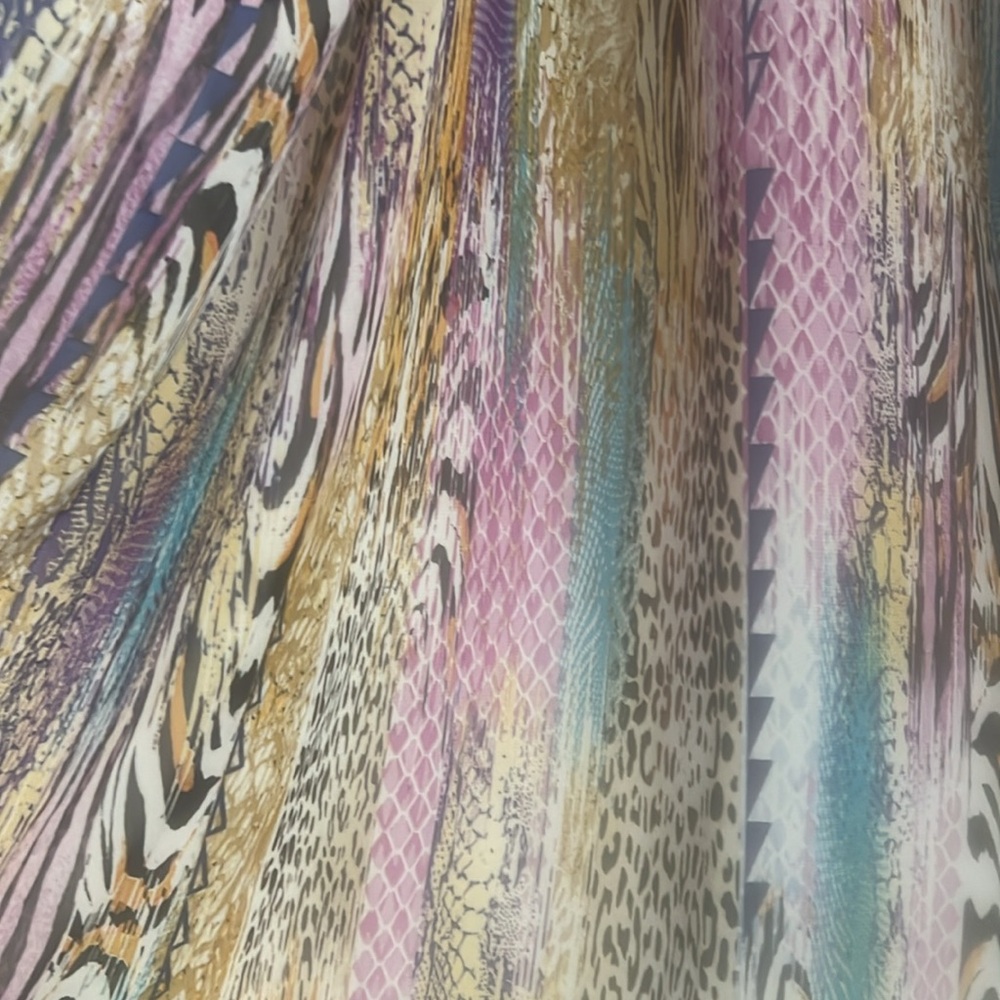 Colorful Patterned Kimono - Picture 4 of 4